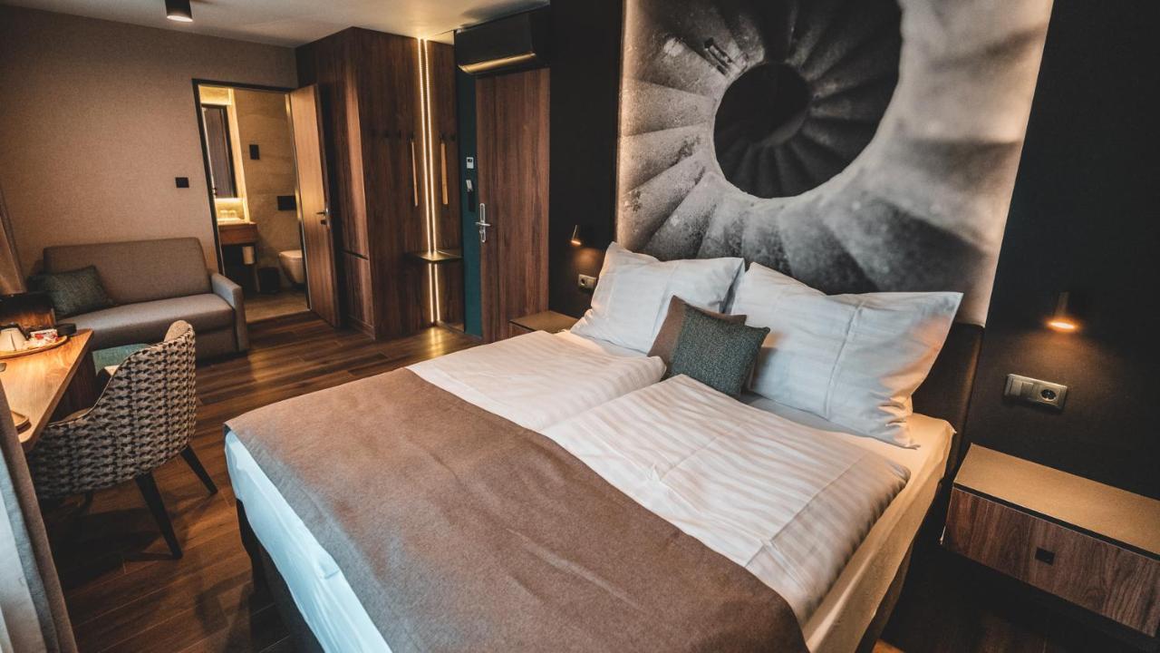 Mediterraneo Luxury Room Esztergom Exterior foto
