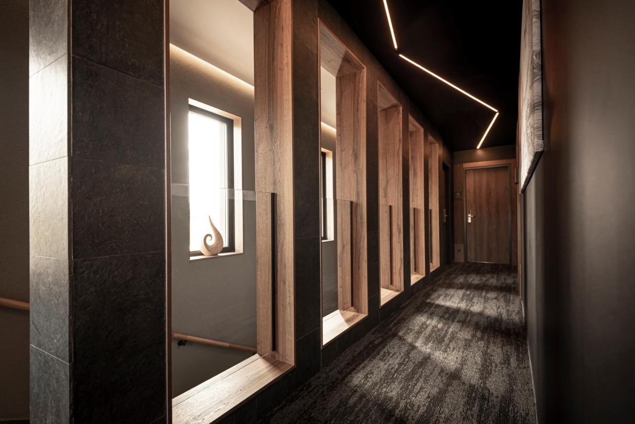 Mediterraneo Luxury Room Esztergom Exterior foto