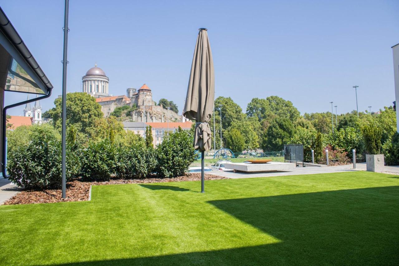 Mediterraneo Luxury Room Esztergom Exterior foto